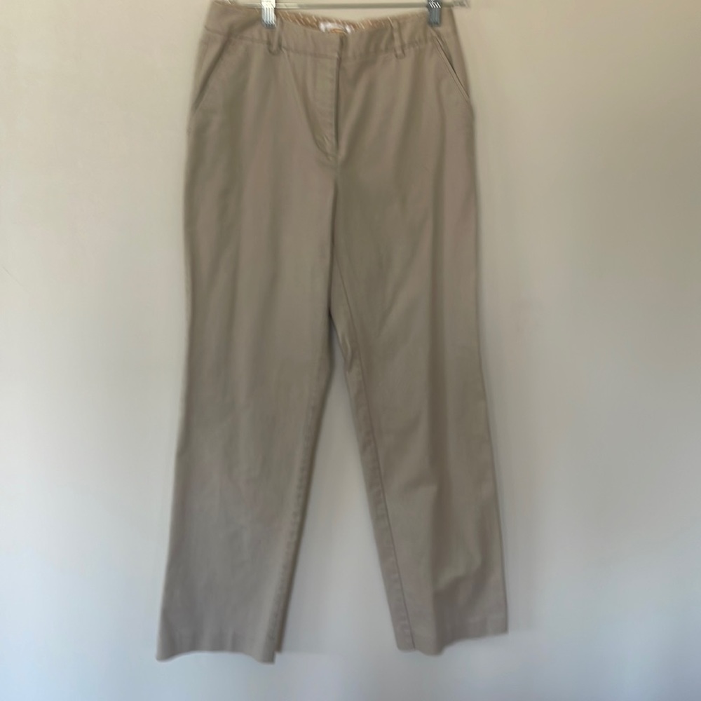 Talbots Pants Khaki’s Tan Trousers w/Stretch Sz 6 PERFECT CONDITION
